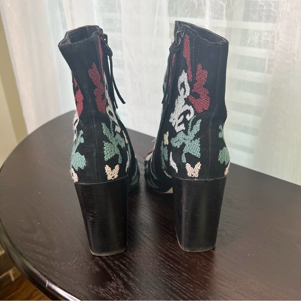Rebecca Minkoff Embroidered Ankle Boots. 8.5 #010 - Picture 2 of 9